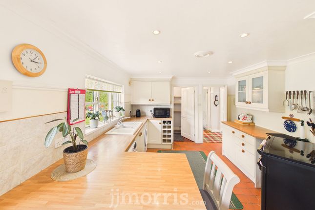 Sunnybank, Kilgetty photo 3