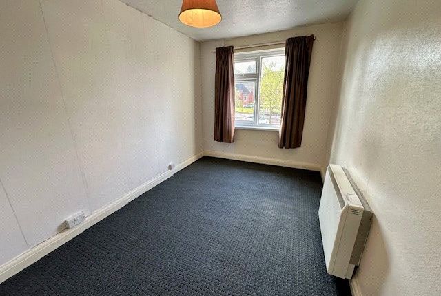 Flat to rent in Bordesley Green East, Stechford, Birmingham, West Midlands