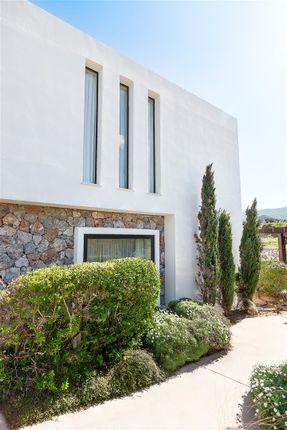 Villa for sale in Lavanta, East Of Kyrenia