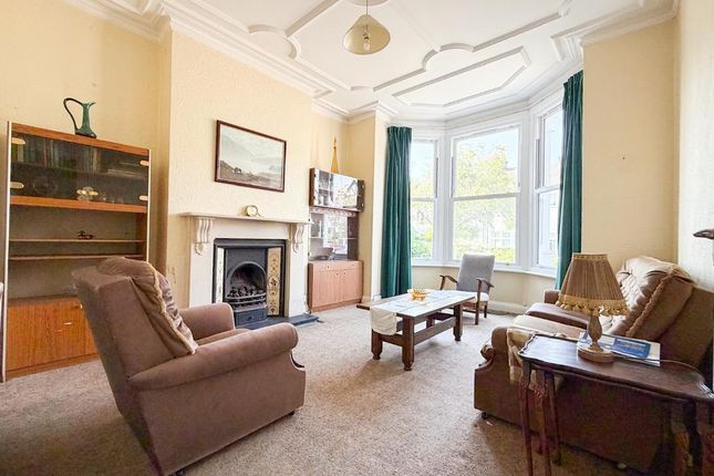 13, Caddington Road, London photo 3