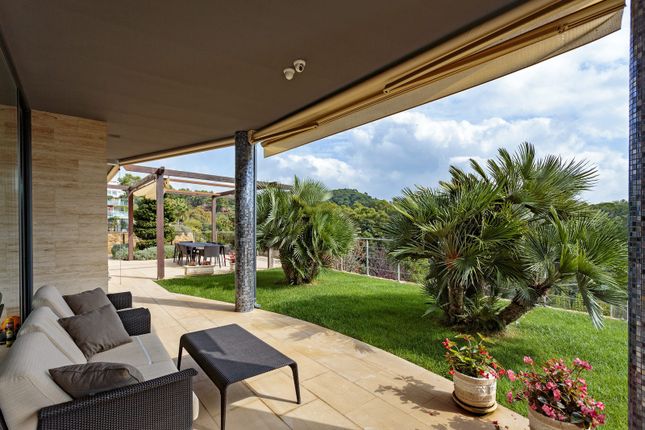 Villa for sale in Tossa De Mar, Costa Brava, Catalonia