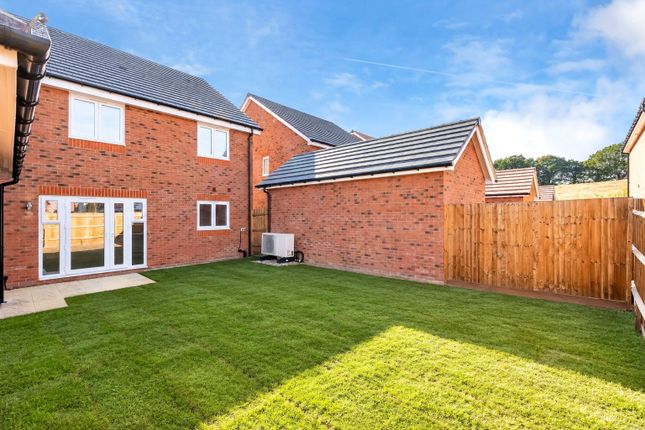Unit 8 Chilsey Grange,, Pyrcroft Road, Surrey photo 4