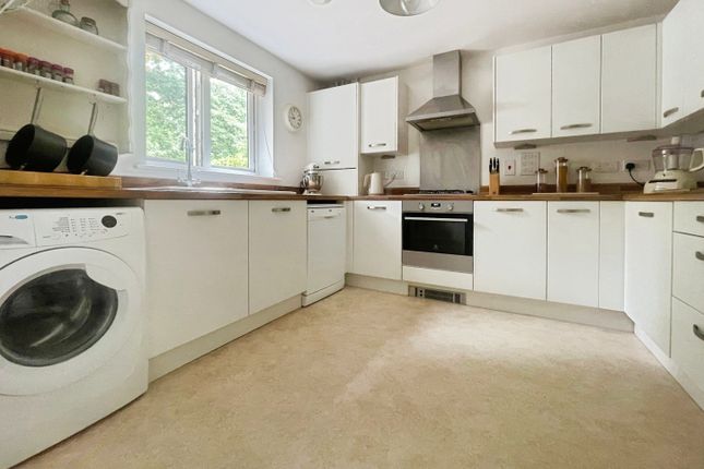 8, Price Close, Leybourne, West Malling photo 3
