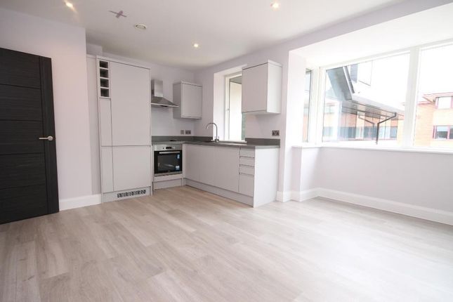 Flat 22, Tanner House, Challenge Court, Leatherhead photo 2