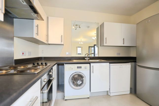Flat 23, Severn View,, Larch Way, Worcestershire photo 4
