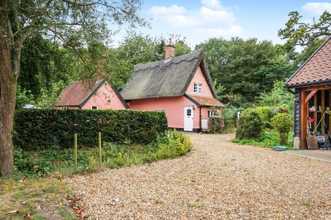 2 Bed Cottage For Sale In Gull Lane Thornham Magna Eye Ip23 Zoopla