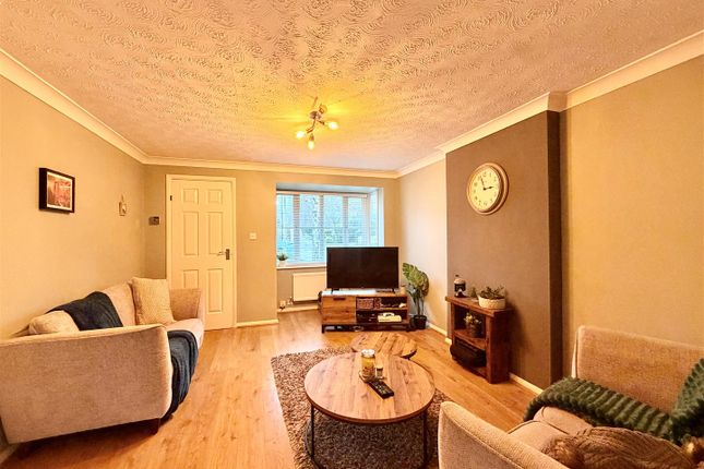 7, Buttermere Way, Loughborough photo 4
