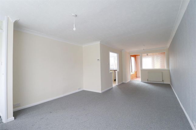 Terraced house for sale in River View, Braintree