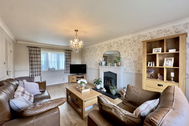 2, Preston Close, Loughborough photo 4