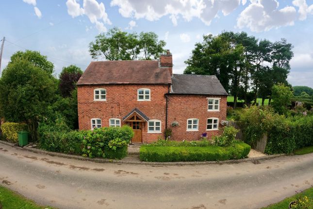 Cottage for sale in Moss Lane, Betton