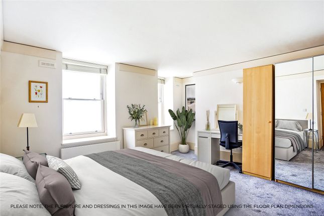 Flat for sale in Victoria Street, London