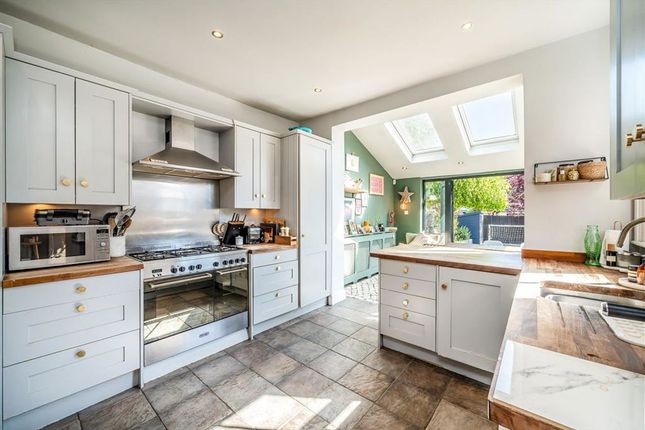 57, Langham Road, Teddington photo 4