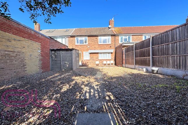 Ivy Lane, Hounslow photo 4