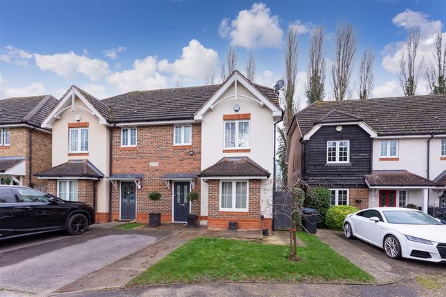 Semi-detached house for sale in Beechfield Place, Maidenhead
