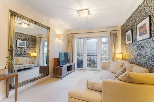 Flat 2, London photo 4