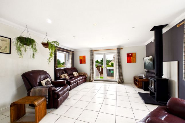 7 Aberdeen Road, Alford photo 3