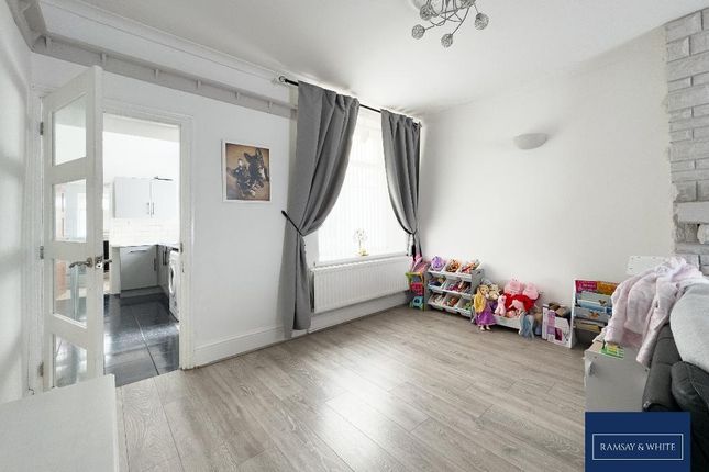 2, Gwladys Street, Merthyr Tydfil photo 3