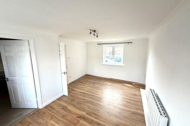 31 Drake Close, Stowmarket photo 4
