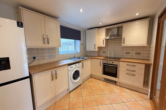 2, Beckenham photo 2