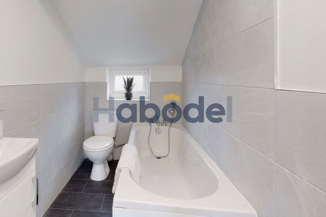 Flat 8, Grosvenor House, Bridlington photo 2