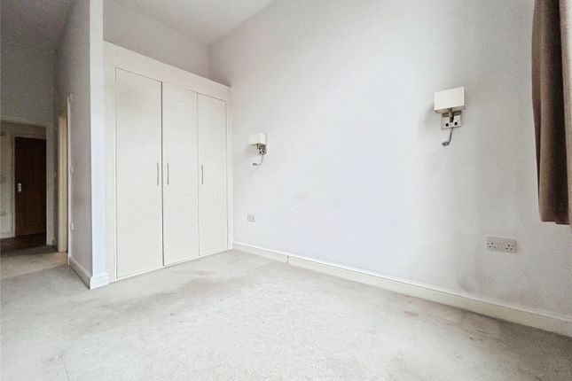 Flat 5, Ancells House,, Ancells Road, Hampshire photo 3
