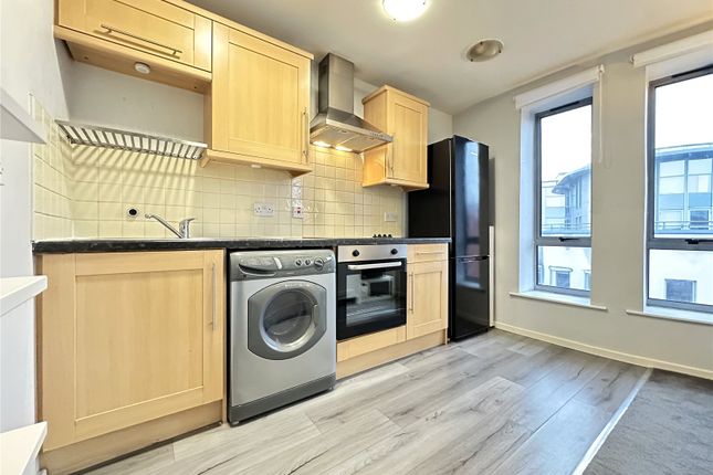 44 Ahlux House,, Millwright Street, West Yorkshire photo 3