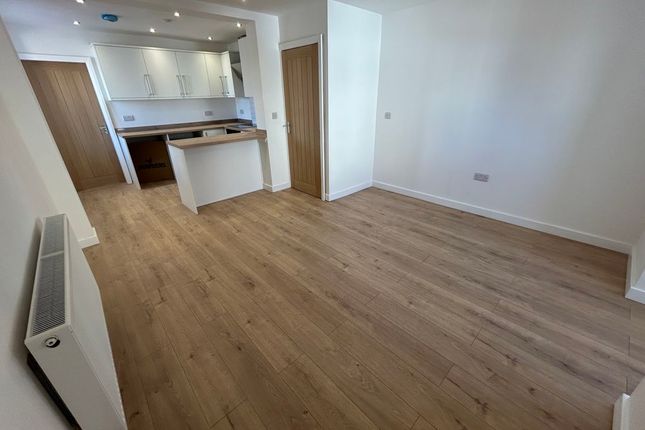 Apt.4, Danilton Court, College Avenue, Colwyn Bay photo 3