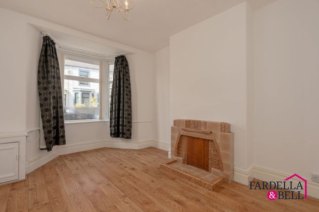 75 Hapton Road, Burnley photo 4