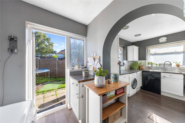 45, Tartar Road, Surrey photo 4