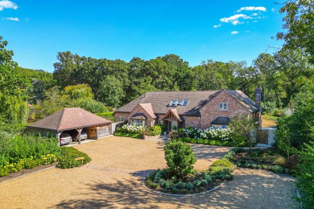 4-bed detached on Teaslewood,, Oakwood Drive, East Horsley, £2,800,000