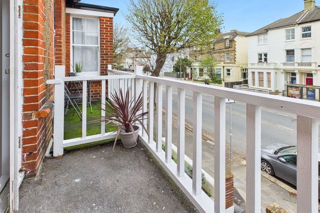 Flat 4, 34 Sackville Road, Hove photo 3