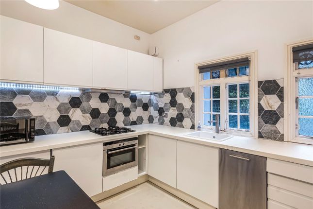 36a, Grove Park, Camberwell photo 4