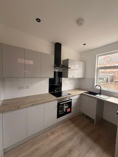 47, Avenue Road, Rotherham photo 4