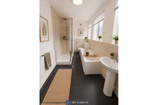 Crowther St, Castleford photo 5