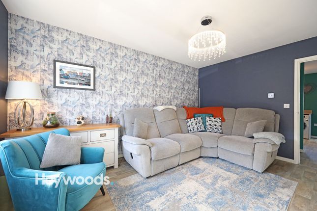 8 Skylark Row, Newcastle photo 2