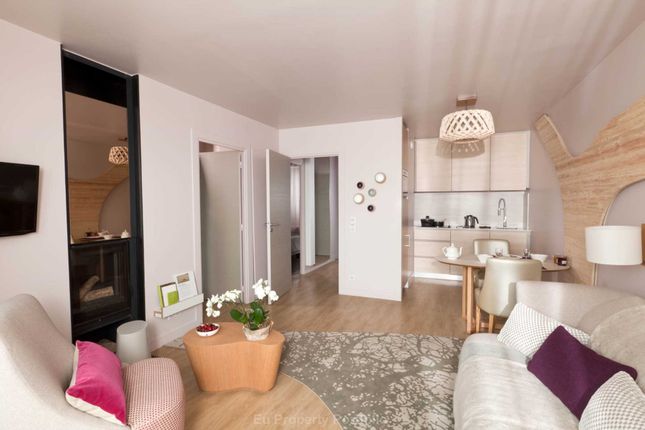 Apartment for sale in Route De Villeneuve, 77700 Bailly-Romainvilliers, France