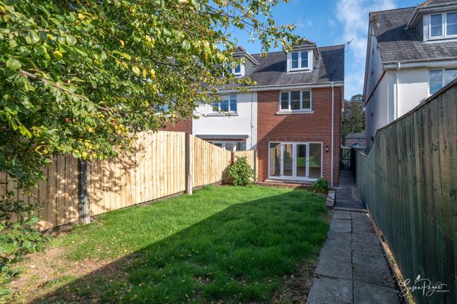 7, Kentstone Court, Binstead Road, Ryde photo 2