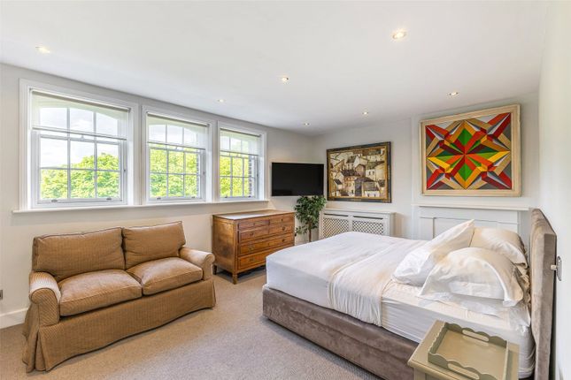 Flat 4, 17, Onslow Square, London photo 4