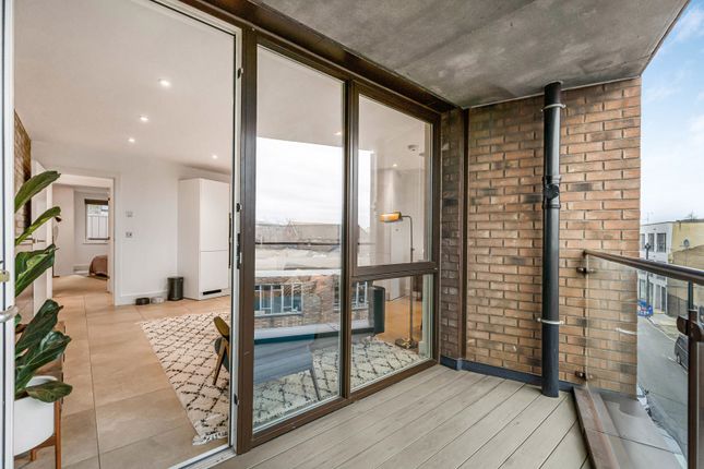 Flat 205, 59, Wadeson Street, London photo 2