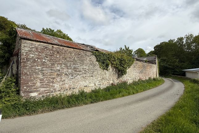 The Traditional Stone Barns, at The Lower Yard, Newport photo 4