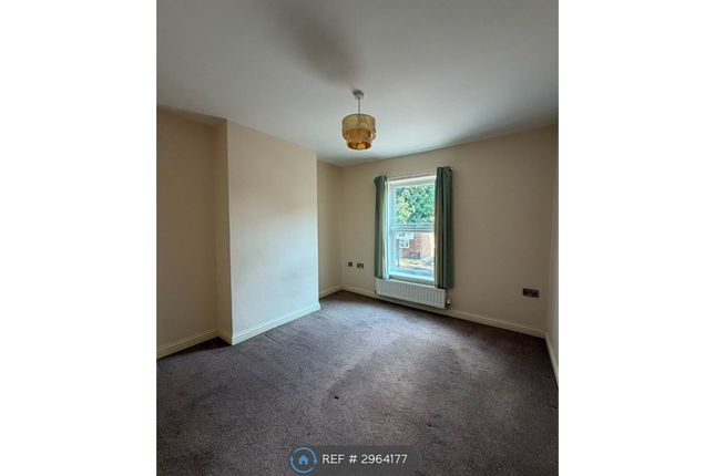 Gray St, Lincoln photo 5