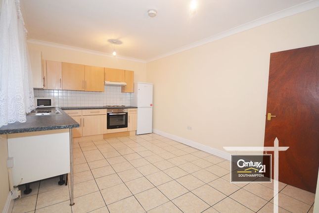 Flat 1,  78, Avenue Road, SOUTHAMPTON photo 2