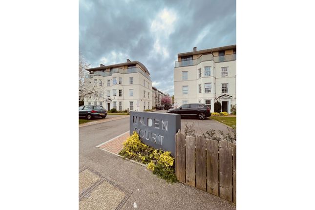 Thumbnail Flat for sale in West Barnes Lane, New Malden