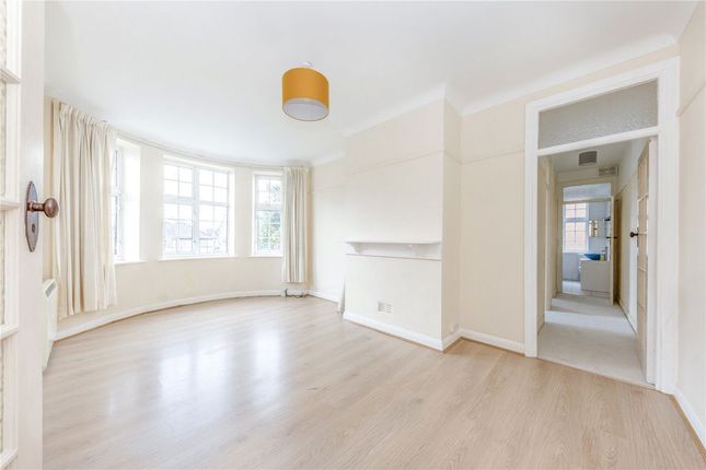 Flat 22, Richmond Court, Richmond Road, London photo 2