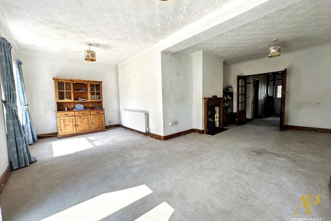 28 Leamington Road, Cardiff photo 4