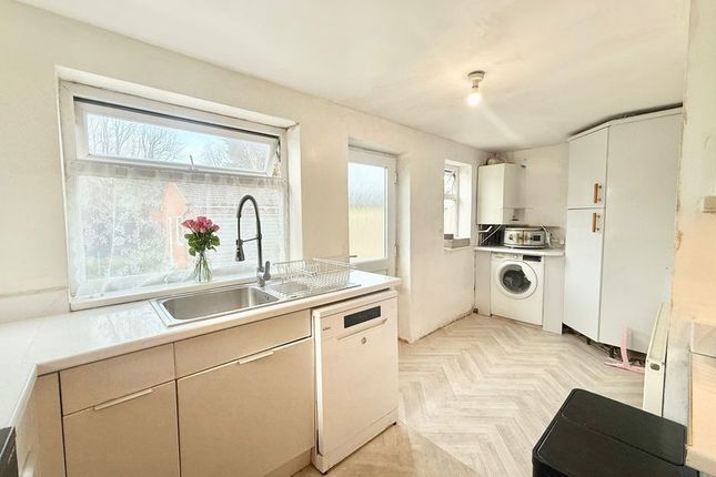 5, Calnwood Road, Luton photo 5