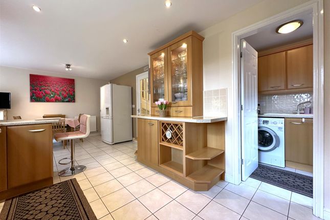 Dining Kitchen Into Utility Room 404