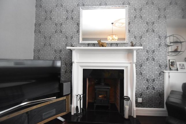 End terrace house for sale in Lilybank Avenue, Muirhead