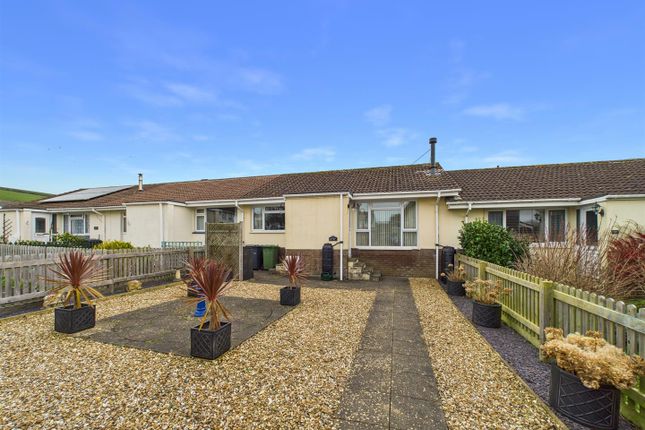 2-bed house on 14, Mowstead Park, Braunton, £300,000