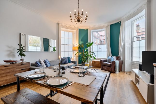 2 Regency House, 3, Grosvenor Square, Hampshire photo 3